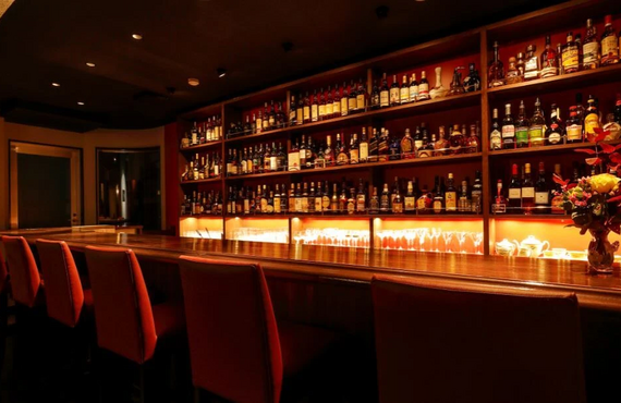 幡ヶ谷のBAR木蓮でお料理やデザートはいかがですか